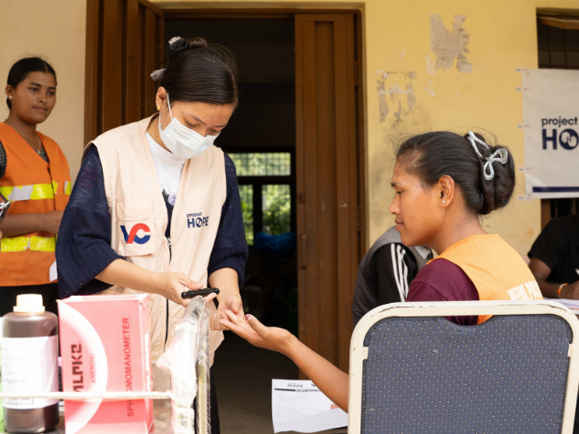 First to act, Last to Exit: Building Resilience Together: